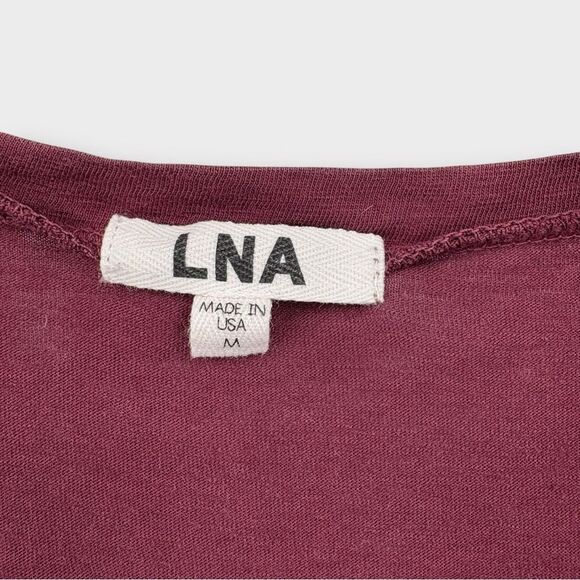 LnA Distressed Fallon V Neck Tee in Burgundy Women’s Size M - Picture 4 of 6